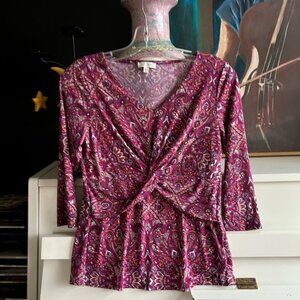 Laura petites Paisley V-Neck Women's Top